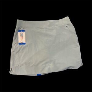32 Degrees Cool Light Gray Skort
